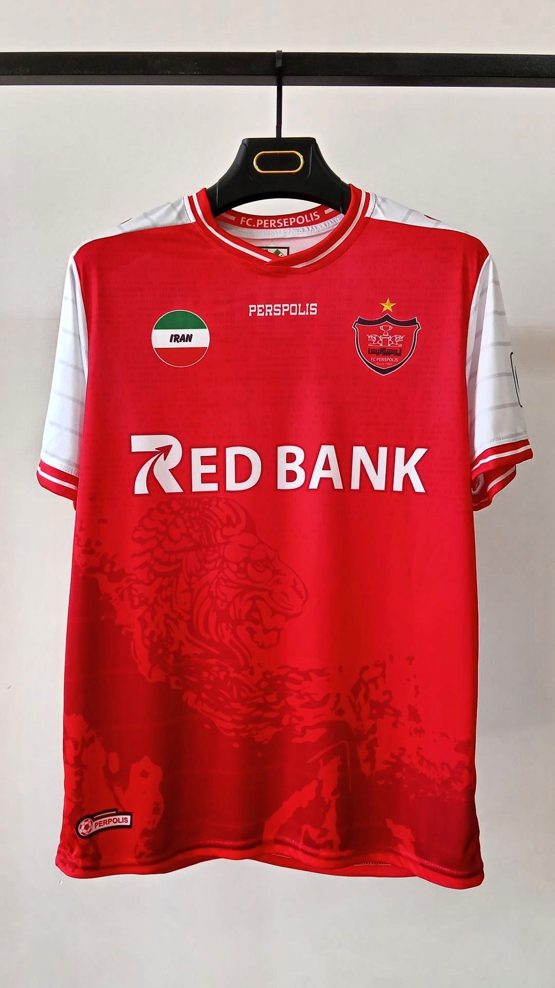 کیت اول پرسپولیس 1405,06 همراه شورت